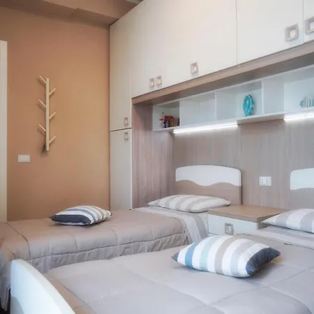 Casamarems Lejlighed *